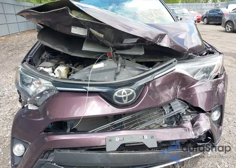 2018 Toyota Rav4 Xle z USA, uszkodzony, nr VIN 2T3RFREV6JW757206